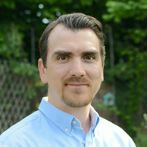 <b>Robert</b>Hoisan